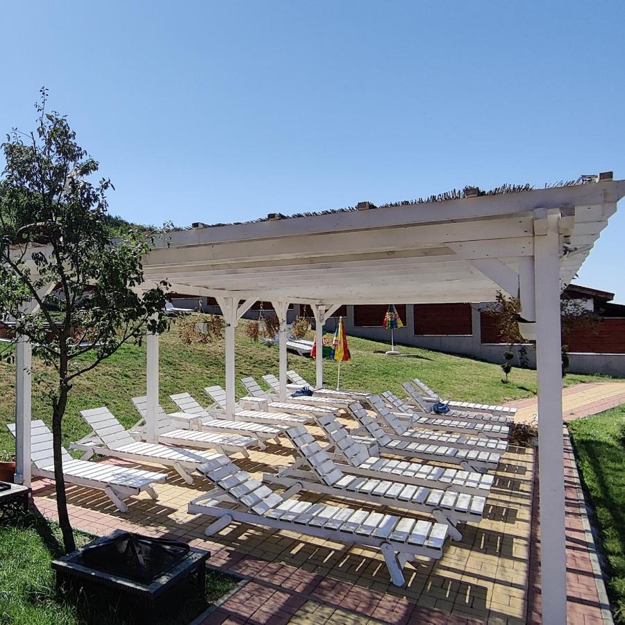 ホテル La Hacienda Chetani エクステリア 写真